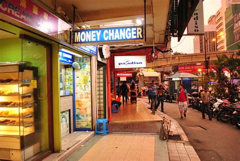 kuala lumpur to peso